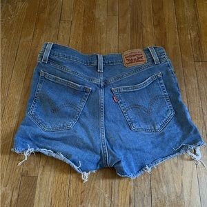 Levi shorts